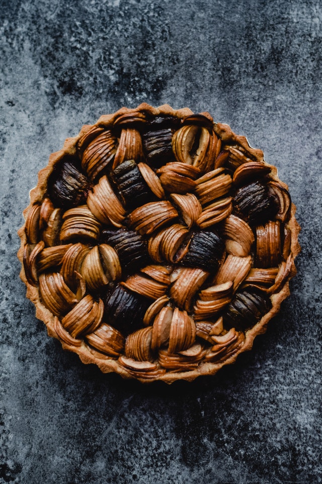 Hlavně jednoduše: recept na koláč, sušenky a chleba: jablečný koláč