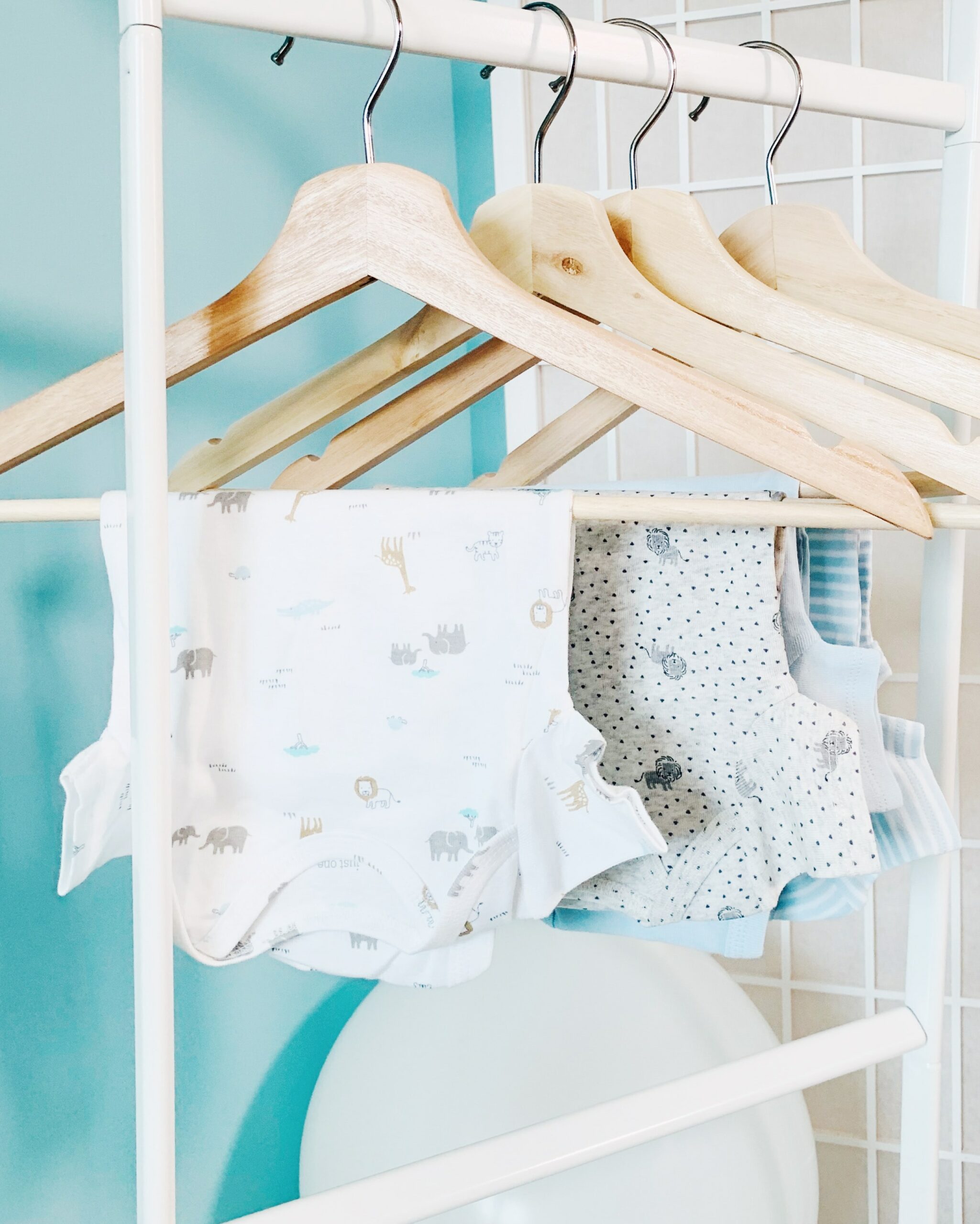 Ciste_detske_obleceni Babymoon, poslední dovolenou před porodem, si užijte sama i ve dvou.