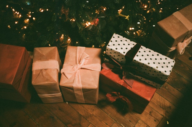 20 nejúžasnějších vánočních balíčků. Pro koho se hodí?