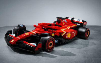 Z Miami do Prahy přijíždí Lego Ferrari v reálné velikosti
